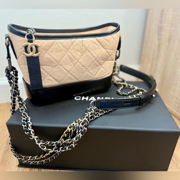 CHANEL Gabrielle Hobo Beige and Black - Picture 1 of 7